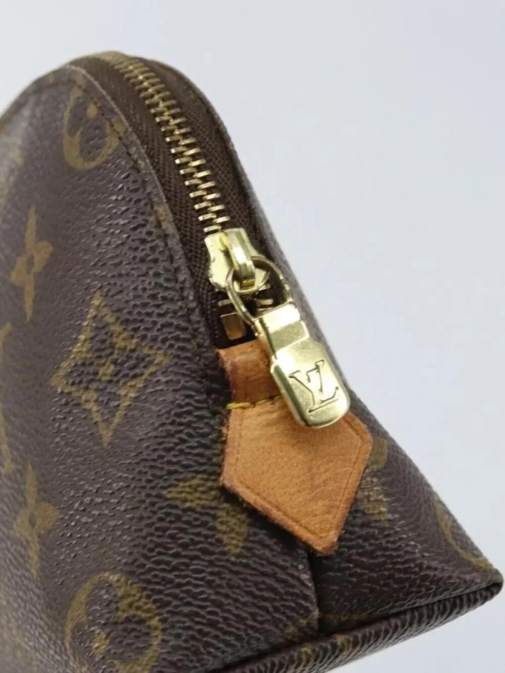 LOUIS VUITTON Monogram Pochette Cosmetic PM Pouch M43998 LV Auth BA9700